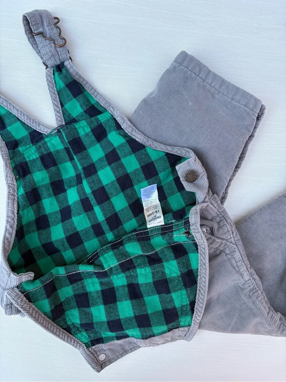 OshKosh B'gosh Toddler Boy 24M Bundle Corduroy Overalls /Flannel Shirt/Henley